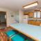 Carolina Moon - Corolla, Whalehead, 50 Yards to Beach, Ocean View, Hot Tub, Fireplace, Pets OK