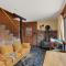 Singer Cabin 1