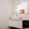 Viale Hambury 51
