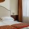 Hotel Athena