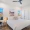 Timber & Tin C 2Bed 2Bath w Pool & Rooftop Deck Timber & Tin C 2Bed 2Bath w Pool & Rooftop Deck