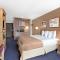 Super 8 by Wyndham Chamberlain SD
