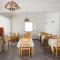 Kamari Blue Boutique Hotel