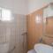 Kamari Blue Boutique Hotel