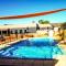 Spinifex Hotel