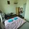 Room Only - Sandakan friend house