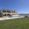 Villa Luis Gale by Villa Plus