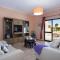 Villa Luis Gale by Villa Plus