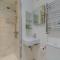 3 Bed in Harrogate oc-90032
