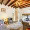 5 Bed in Richmond oc-81457