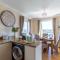 2 Bed in Brixham oc-78185