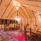 Gorgeous Luxury Camp Gorgeous Luxury Camp
