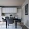 Odda Apartments - 2BR & 3BR - Parking - T32