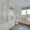 3 Bed in Langham oc-1369