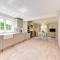 4 Bed in Great Plumstead oc-2295