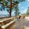 Waterfront Family Retreat on Choctawhatchee Bay!