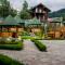 Lavina Hotel