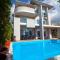 Royal Villas
