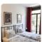 Hostal Absolut Stay