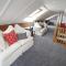 2 Bed in Gower oc-hh411