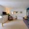 1 Bed in Tenby oc-fb056
