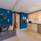 1 Bed in Tenby oc-fb056