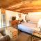 The Boulder Creek Lodge