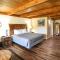 The Boulder Creek Lodge
