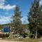 The Boulder Creek Lodge
