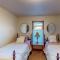Work and Play! Spacious Lake-View Home in Greeley