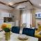 Sunrise Riverside House-Private Garden, Jacuzzi & BBQ