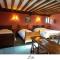 Hostellerie du Vieux Pérouges
