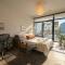 East Side Luxury 1BR Apt - Near Brady St with Balcony and Lounge - Sleeps 4