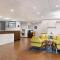 Hampton Inn Naples-Central