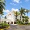 Hampton Inn Naples-Central