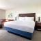 Hampton Inn Naples-Central