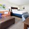 Hampton Inn Naples-Central