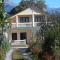 Nona Guest House