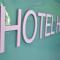 Hotel Hvězda - 克罗梅日什