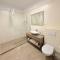 Pensiunea White Residence