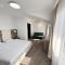 Pensiunea White Residence