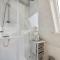 Holiday Home Noordwijk near Beach & Sauna