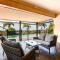 Le Reve Wake up to sunrises and tropical breezes