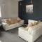 My Perfect Place Rooms & Apartments -Some rooms with Hot Tub- Free Parking