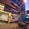 The Port Hostel - Surat Thani