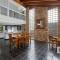 Mannering Lake House