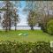 Mannering Lake House