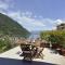 NEW Larioview suites