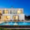 Villa Aristea with sea view, jacuzzi and infinity pool