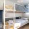 2 Bed in Woodbridge oc-48sc